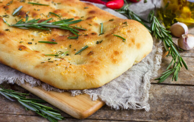 Najbolji, najbrži i najjednostavniji: Recept za neodoljivu talijansku pogaču