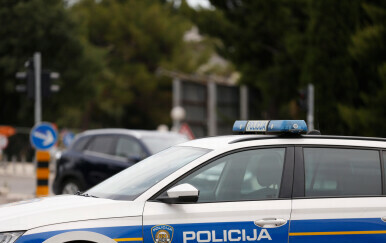 Gotov očevid: Motociklom upravljao maloljetnik, 16-godišnjakinja na mjestu preminula