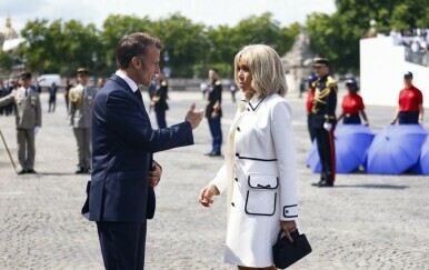 Emmanuel Macron i Brigitte Macron