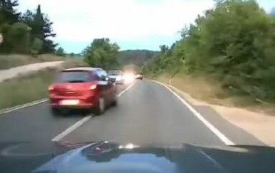 "Ovo je čisti pokušaj ubojstva": Pretjecanje kod Sinja podiglo prašinu na društvenim mrežama