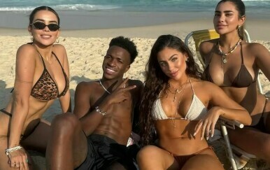 Vinicius se u Brazilu provodi društvu raskošnih ljepotica: Šuška se da je u vezi
