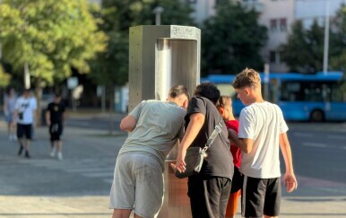 Prvi mobilni zdenac u Zagrebu vraća pitku vodu na Kvaternikov trg