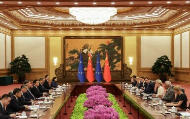Samit EU-a i Kine u Pekingu