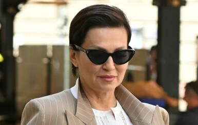 Nina Badrić ima crvene anatomske natikače