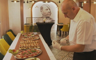 U Sikirevcima otvorena kušaonica tradicionalnih slavonskih jela, a sve uz pomoć