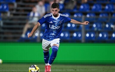Martin Baturina postigao prvi gol za Como, sredili su Ajax s 3:0