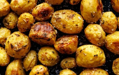 Pečeni krumpir na mediteranski način recept