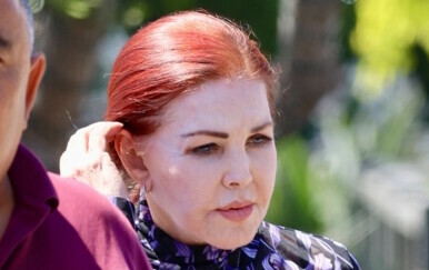 Priscilla Presley