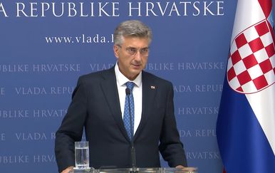 Sudjelovanje dvadeset vojnika na mimohodu zapalio državni vrh: Plenković izlazi s odgovorom