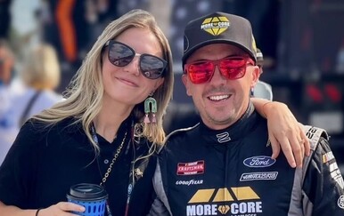 Frankie Muniz i supruga Paige Price objavili kraj braka