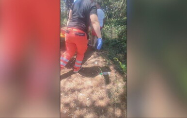 U urušavanju krova bunkera kozlijeđeno šestero turista