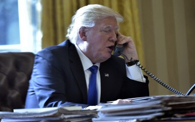 Putin i Trump više od sat vremena razgovarali telefonom
