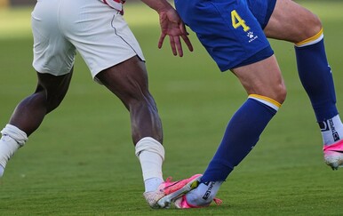 Procurio povijesni skandal FIFA-e! Donald Trump tražio da se Amerikancu poništi crveni karton?