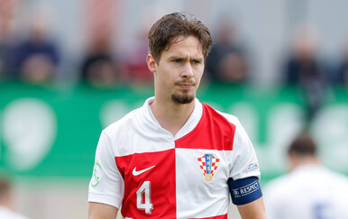 Zašto hrvatska U-19 reprezentacija još uvijek nosi 'stare' dresove?