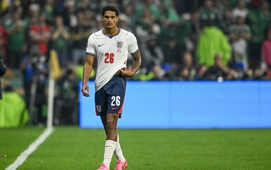 Lančana reakcija sustiže FIFA-u: Sada i Englezi traže poništenje crvenog kartona svom igraču!