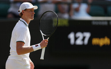 Najbolji tenisač svijeta rutinski prošao u polufinale Wimbledona, moguć novi okršaj s Đokovićem