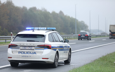Slovenac pijan vozio 90km/h brže od dozvoljenog i bježao od policije, a osuđen na blažu kaznu
