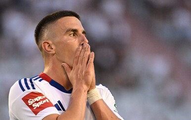 VIDEO Zaledio se cijeli Poljud: Milimetri dijelili Hajduk od najbizarnijeg autogola godine