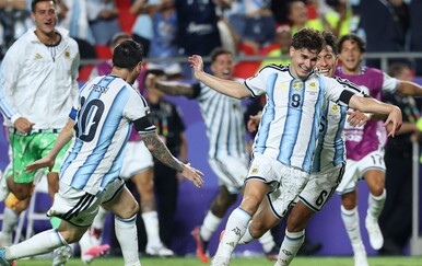 Alvarez golčinom u produžecima odveo Argentinu u polufinale SP-a