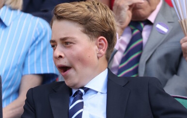 Princ George uhvaćen u zijevanju na Wimbledonu