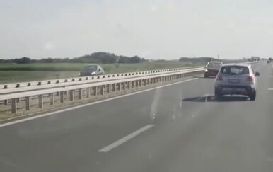 Snimka iz Srbije: Muškarac vozi u suprotnom smjeru na autocesti