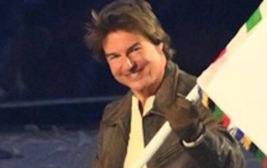 Što Tom Cruise radi na finalu Svjetskog prvenstva?