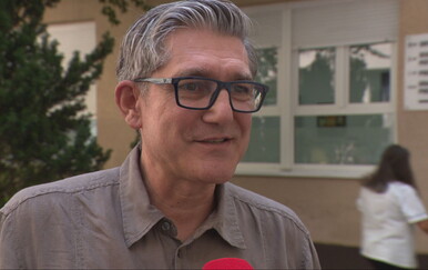 Roditeljima je zabranjen dolazak na upise na fakultet
