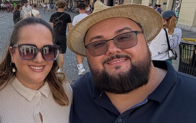 Jacques Houdek sa suprugom Brigitom i kćeri Sofijom u Ljubljani