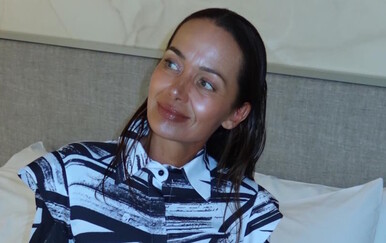 Fani Čapalija oduševila fotkama s minimalno šminke