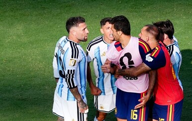 Argentinci se ne prestaju sramotiti! Nakon finala napao Rodrija, kamere sve snimile: "Budalo..."