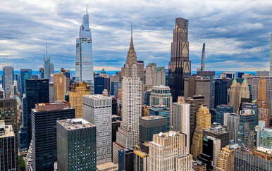 Uhićen muškarac koji je podmetnuo požar ispred savezne zgrade u New Yorku