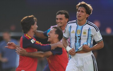 VIDEO Argentinci u šoku nakon što su vidjeli što je Simeoneov sin radio kod pogotka Španjolske