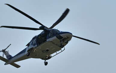 Slovenija: Gotovina ukradena iz vozila za prijevoz novca, barikade, helikopter u zraku
