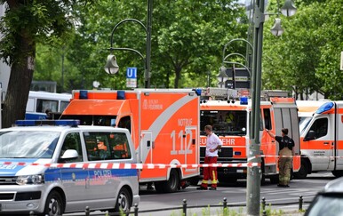 Mali zrakoplov srušio se na kuću u Njemačkoj