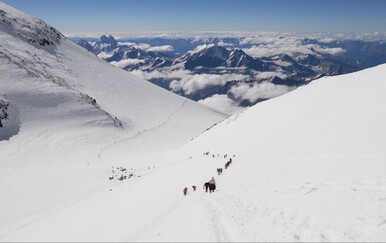 Tragedija na Elbrusu: Poginulo pet iskusnih alpinista iz Zenice, dvojica preživjela nevrijeme