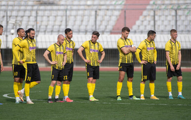 VIDEO Scene kaosa u hrvatskom susjedstvu: Potukli se čelnici dva nogometna prvoligaša