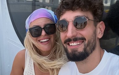 Katarina Baban s partnerom ljetuje u Grčkoj