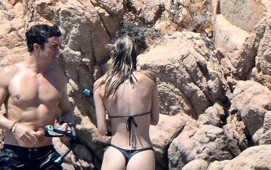 Orlando Bloom ne skida pogled s nove djevojke Luise Laemmel