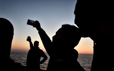 Selfie, ilustracija (Foto: AFP)