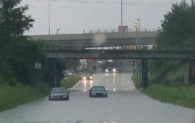 Poplave Karlovac (Foto: Radio Mrežnica)