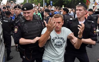 Ruska policija privela najmanje 400 osoba, uključujući Alekseja Navalnog (Foto: AFP)