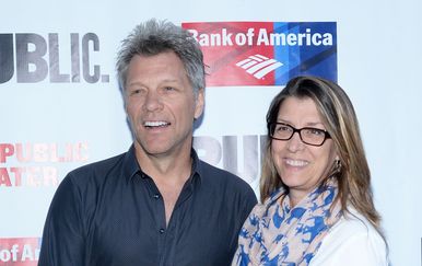 Jon Bon Jovi i supruga Dorothea (Foto: AFP)