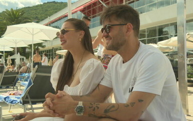 In Magazin: Sandi Pego - 5