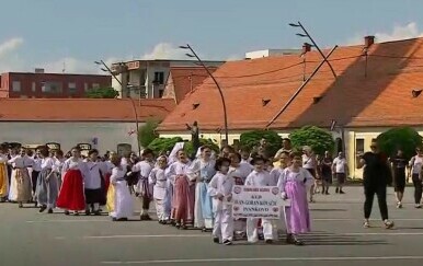 Mali Đakovački vezovi - 3