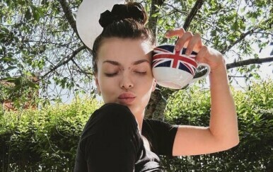 Ella Dvornik