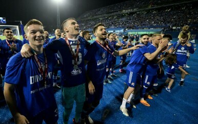 Dinamovi igrači slave naslov prvaka