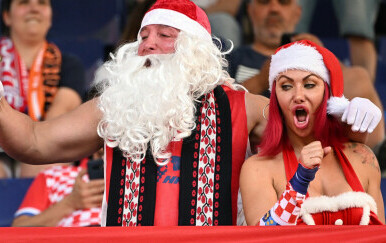 Hrvatski navijači na De Kuipu