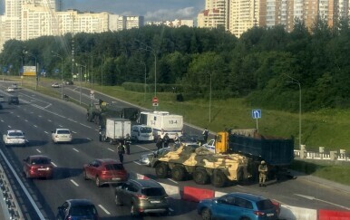 Blokirana cesta na ulazu u Moskvu