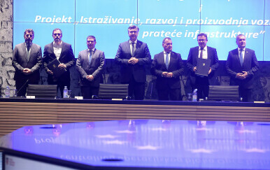 Potpisani ugovori o bespovratnim sredstvima