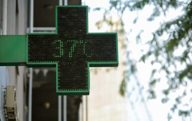 Toplinski valovi: Tko je najviše ugrožen i kako se ponašati?